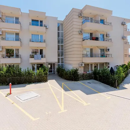 Flora Studios Sarafovo Burgas Exterior photo