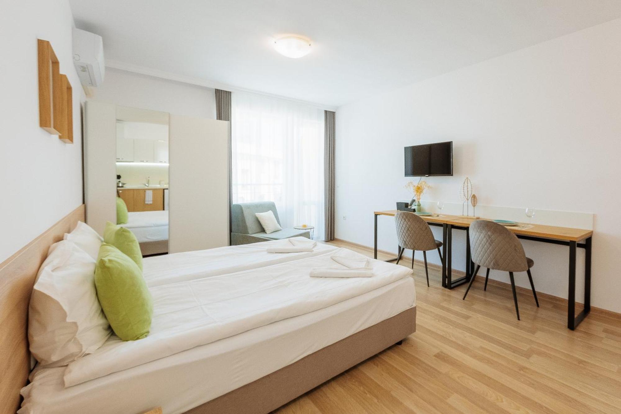 Flora Sarafovo Apartment Burgas City